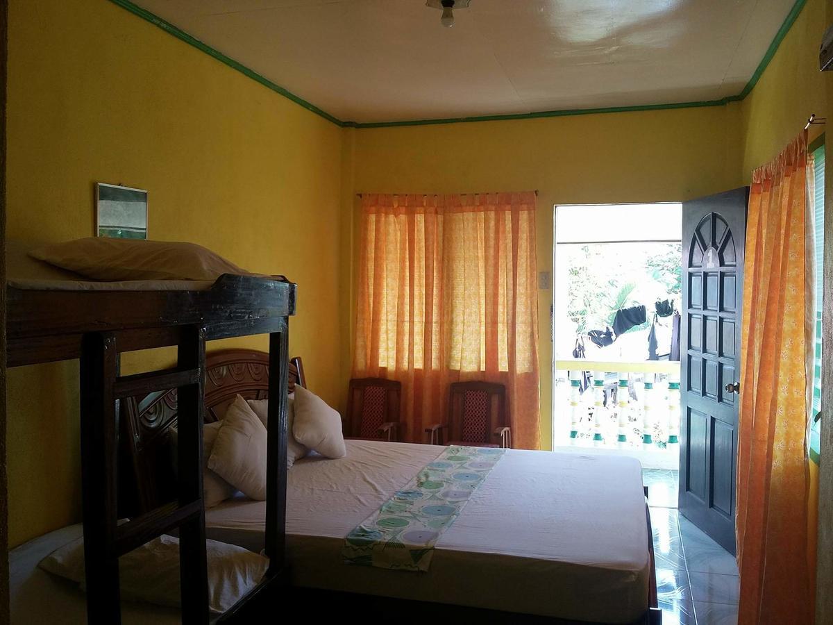 Guanna's Place Room&Resto Bar Malapascua Exterior foto