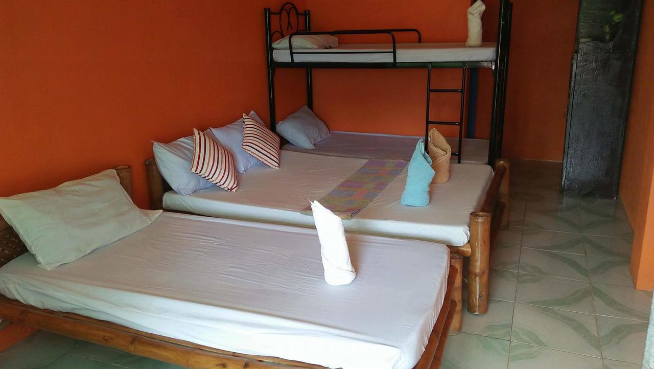 Guanna's Place Room&Resto Bar Malapascua Exterior foto