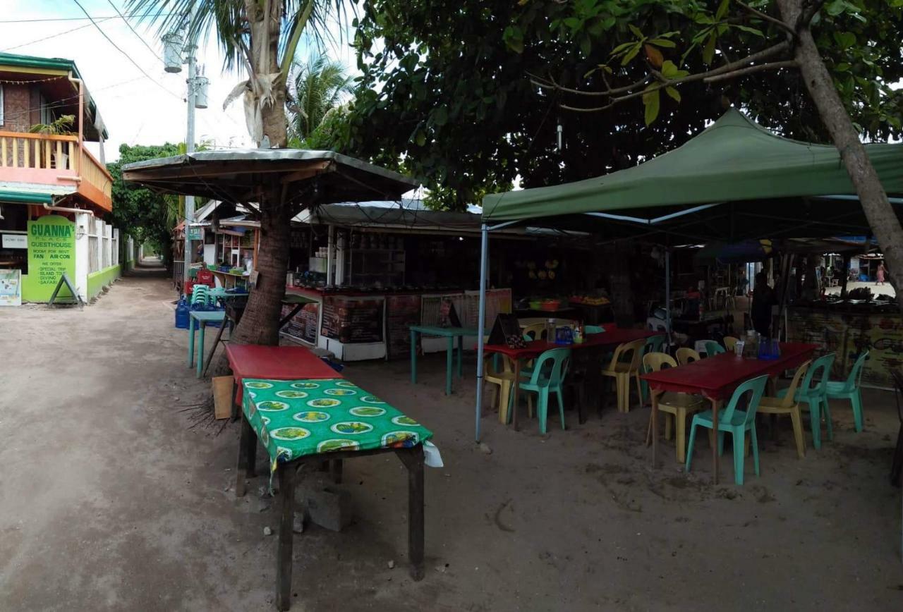 Guanna's Place Room&Resto Bar Malapascua Exterior foto